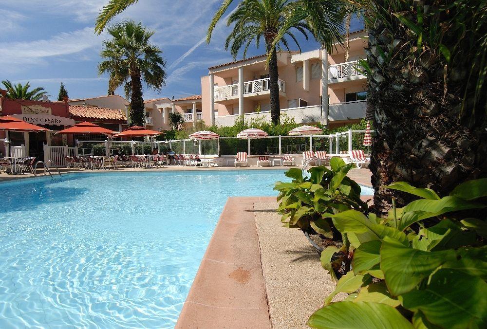 Residence Odalys Open Golfe Juan Exterior photo