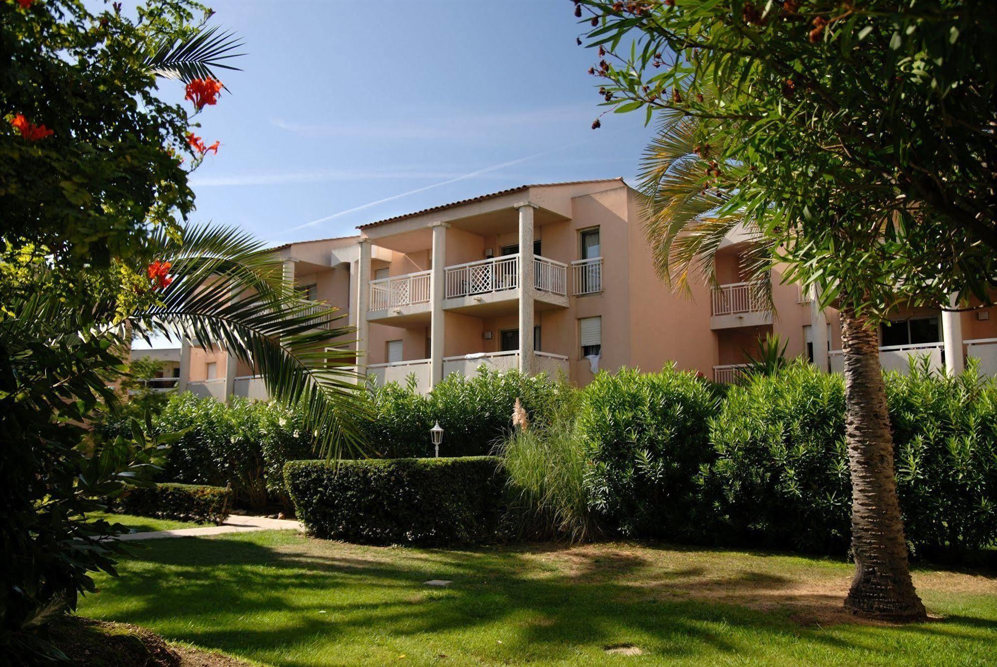 Residence Odalys Open Golfe Juan Exterior photo